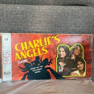 VINTAGE 1977 CHARLIE'S‎ ANGELS BOARD GAME BASED ON THE TV SERIES MILTON BRADLEY